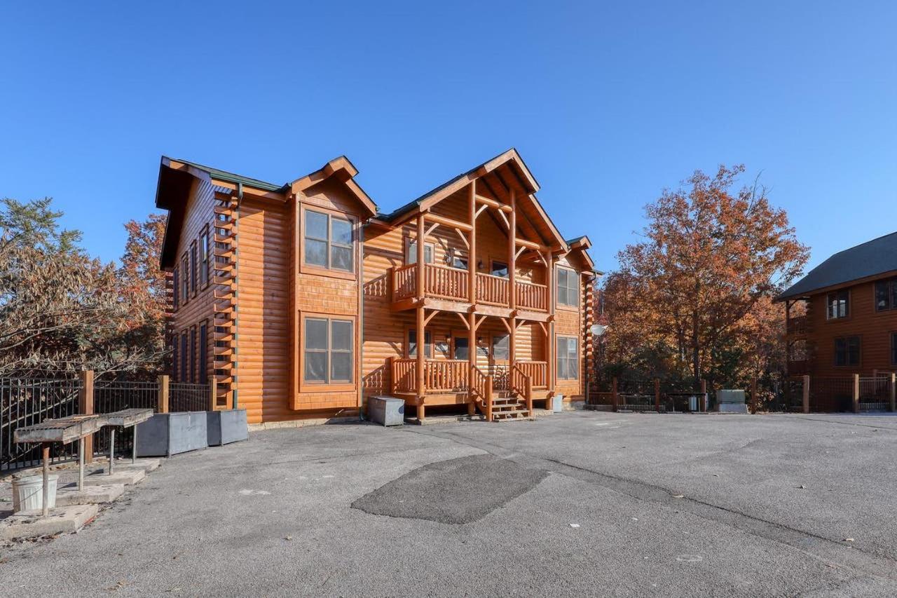 Black Bear Ridge Resort: Valhalla Manor By Dc Sevierville Zewnętrze zdjęcie